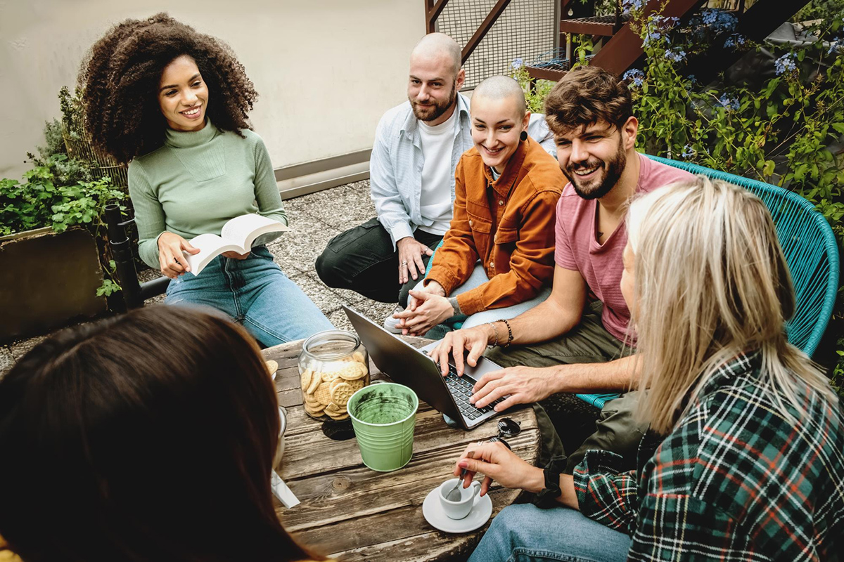 Building Good Relationships with Your Neighbors