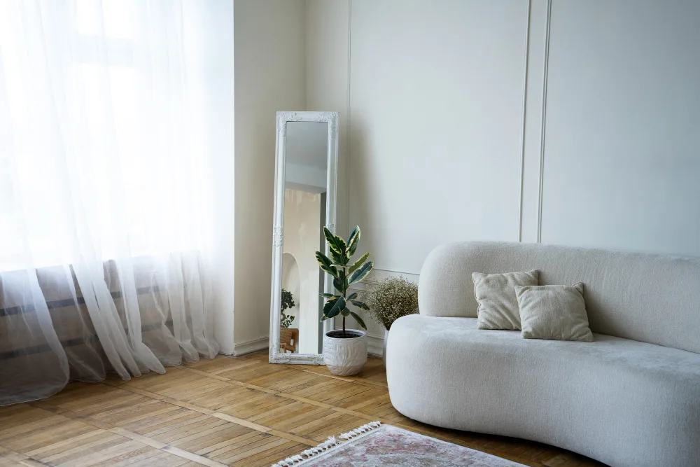 How to Embrace Minimalism in Your Apartment