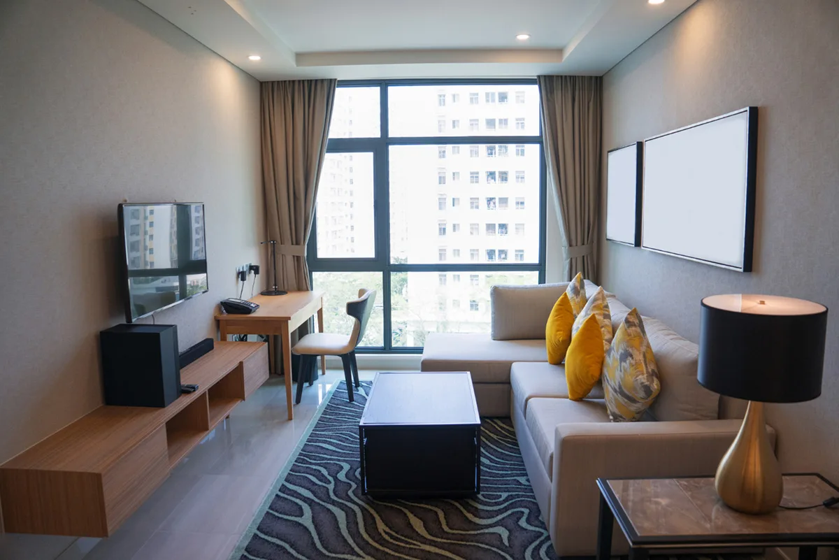 Maximizing Space in a Studio Apartment without Compromising Style