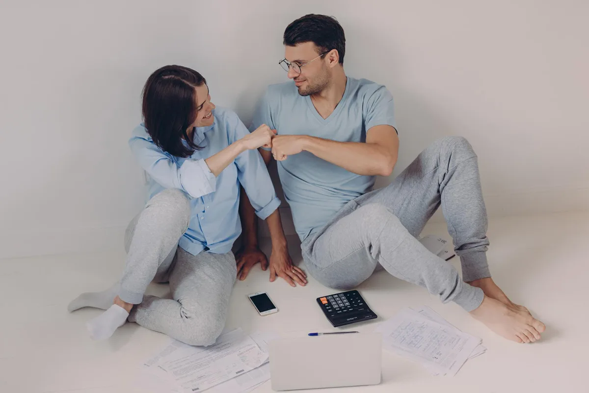 A Guide to Splitting Rent with Roommates
